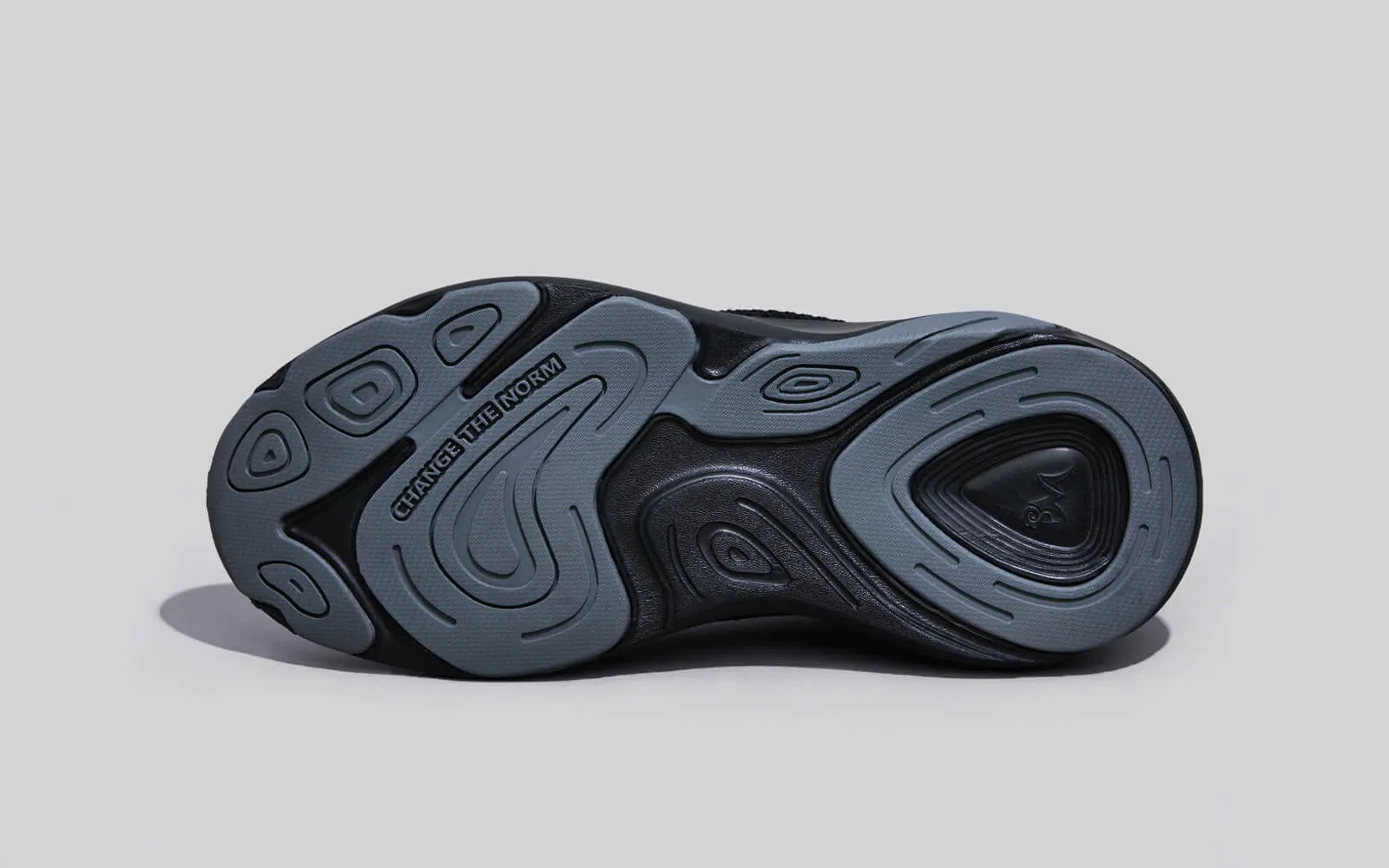 Begin Walk - Unwind : Black-Grey