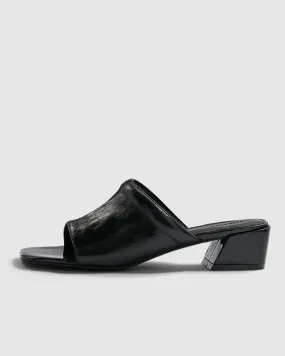 Camille Mule