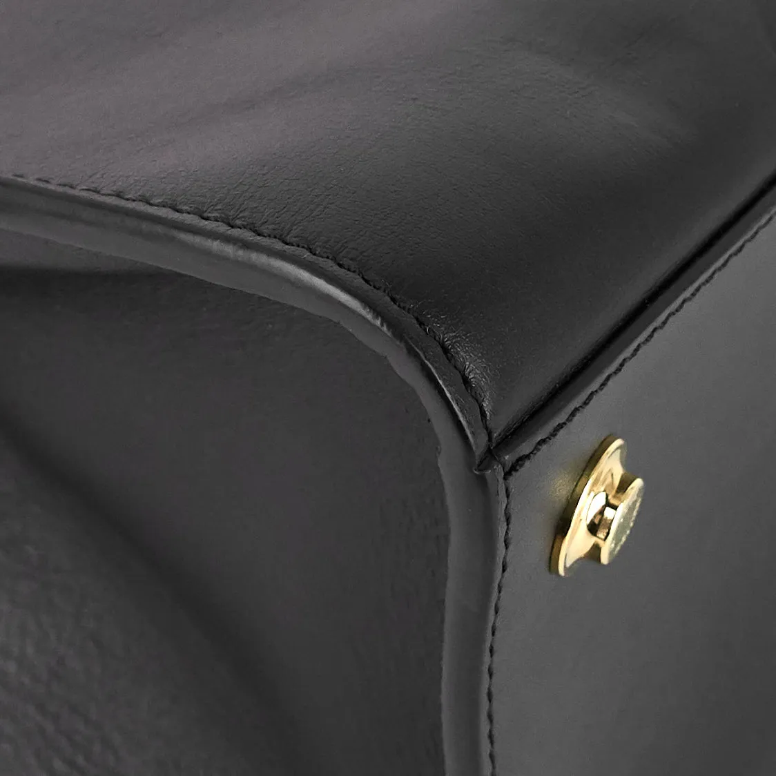 City Steamer MM Black Creme Bourgogne Calfskin Tote Bag
