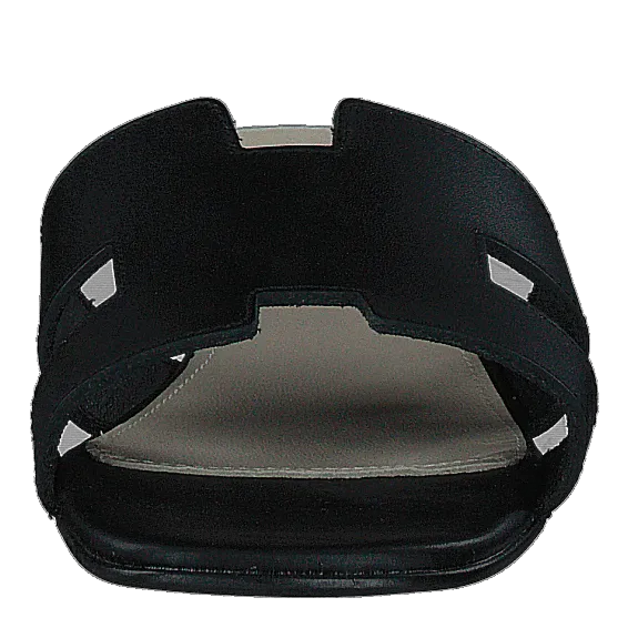 Claire Plain Black