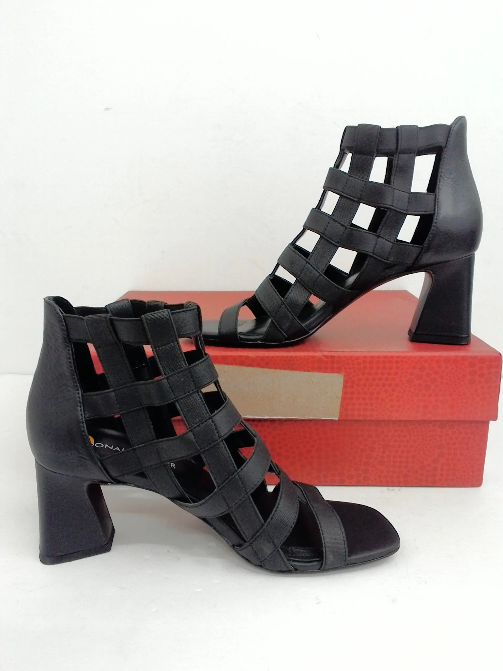 Donald/Pliner Women's Visto Black Metallic Elastic Size 6 M