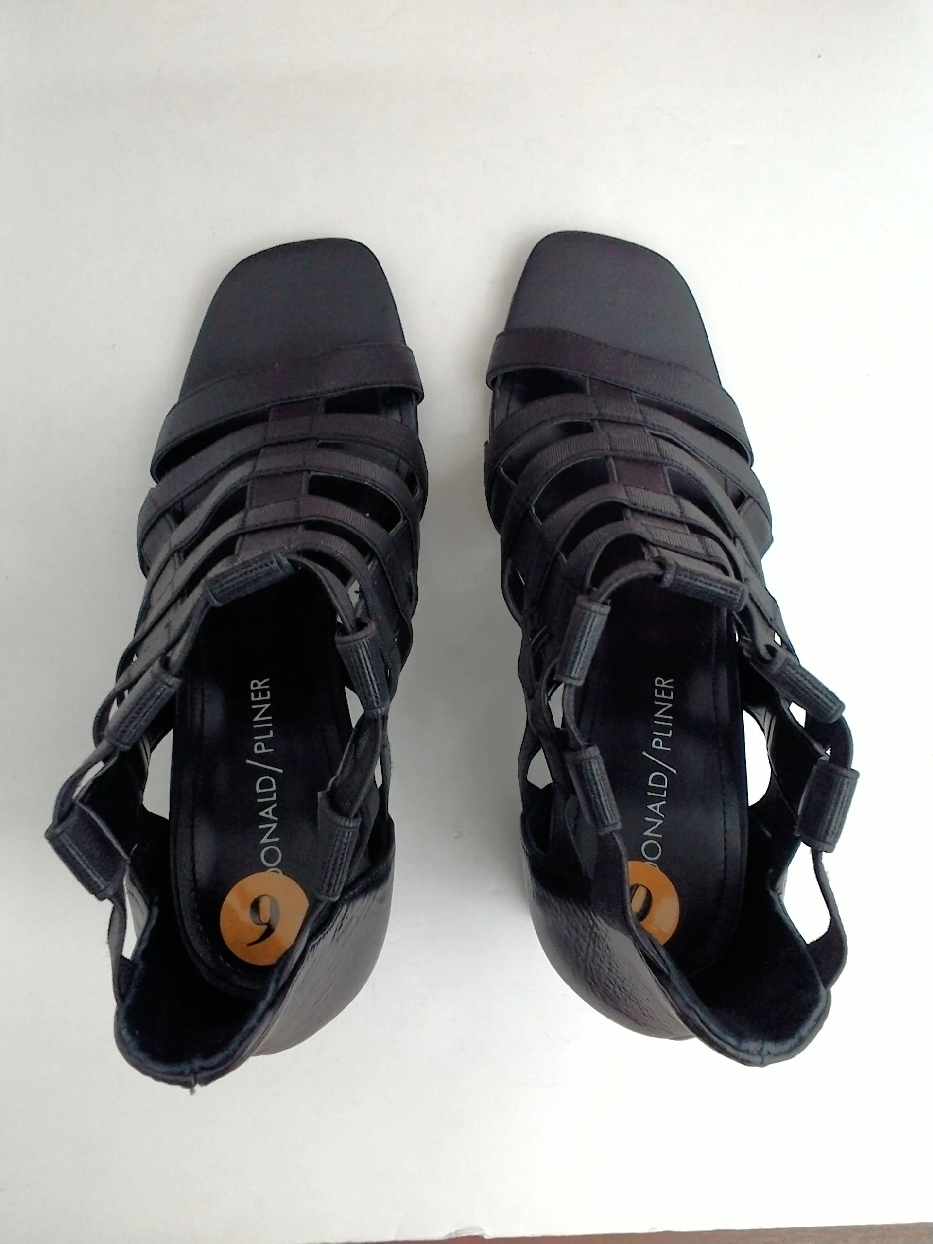 Donald/Pliner Women's Visto Black Metallic Elastic Size 6 M