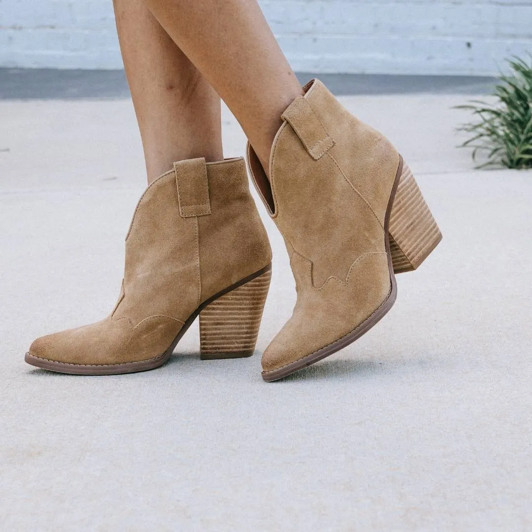 #FLANNIE LEATHER BOOTIE