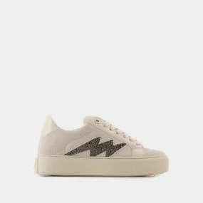 La Flash Trainers