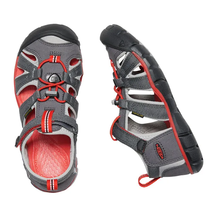 Little Boy Keen Seacamp ll Magnet/Drizzle