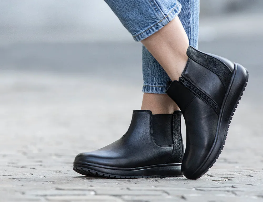 London II Black
