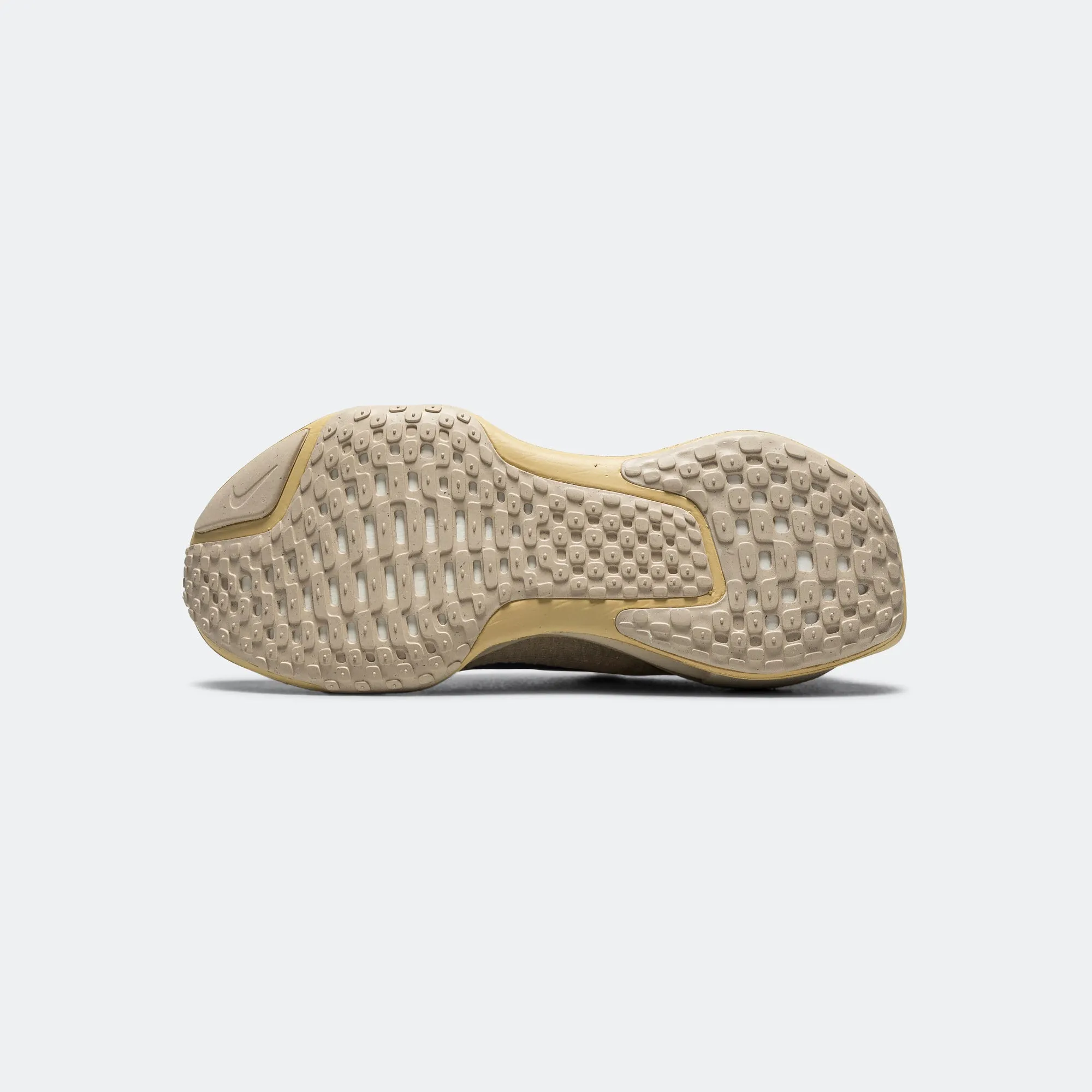 Mens ZoomX Invincible Run FK 3 - Sanddrift/Sesame-Light Bone