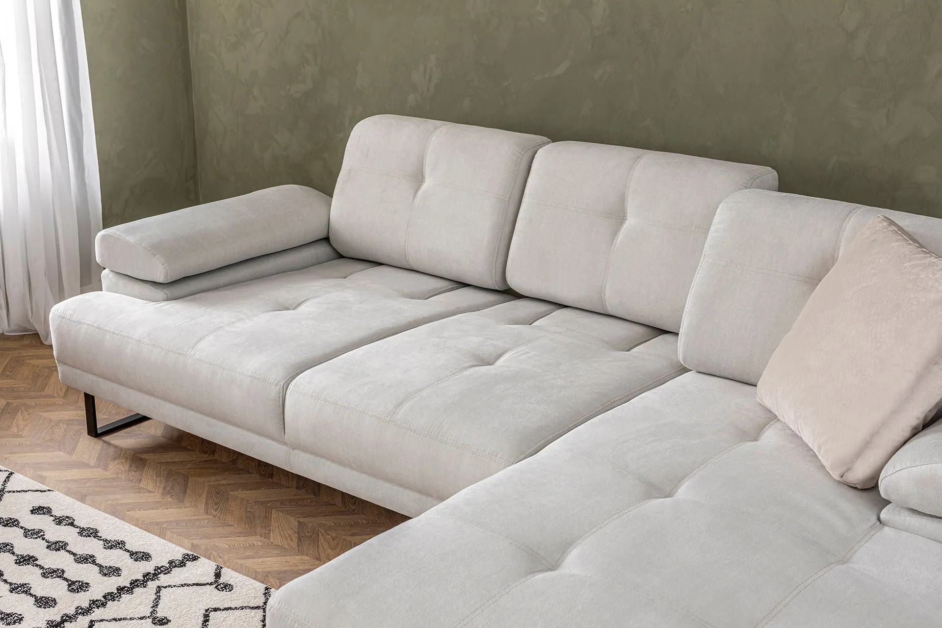 Mustang Large Right - Beige