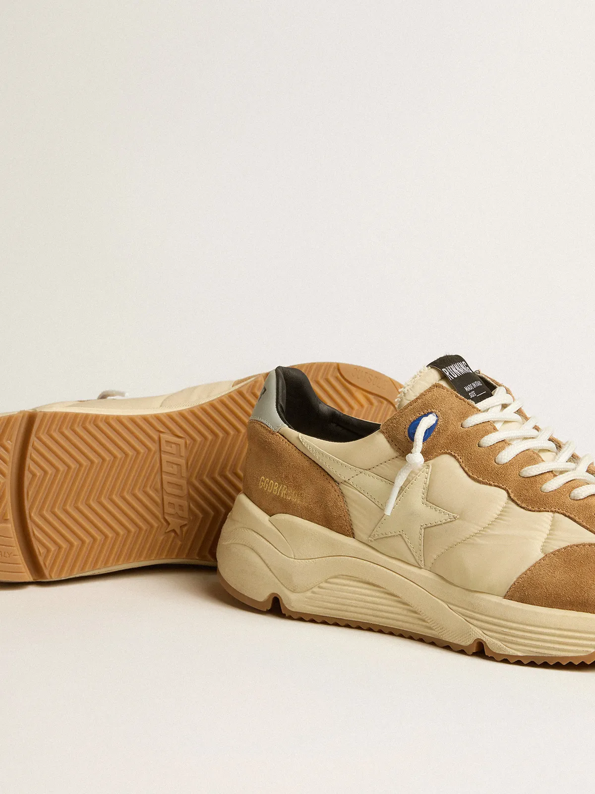Running Sole in ivory nylon and tobacco suede with ivory leather star