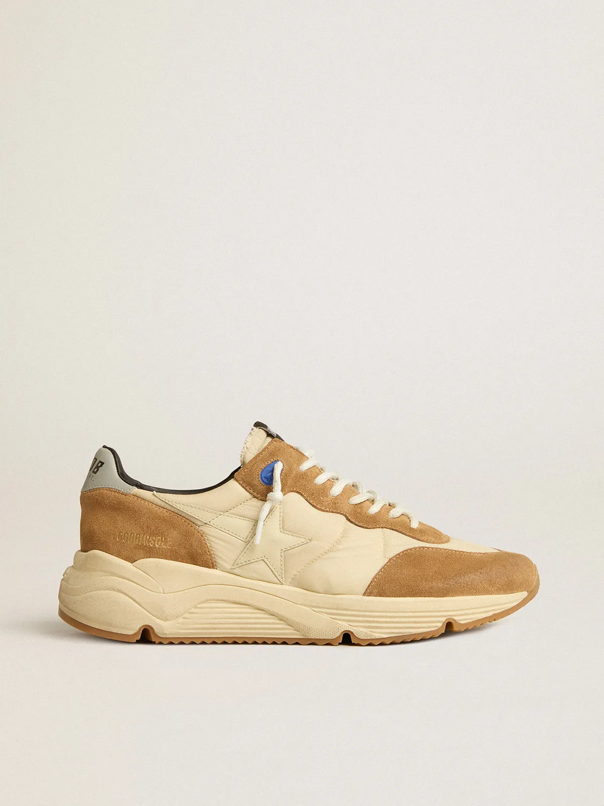 Running Sole in ivory nylon and tobacco suede with ivory leather star