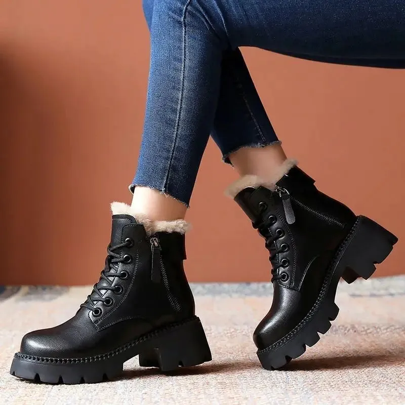 Short Boots Women Winter 2023 New High Rise Genuine Leather Women's Boots Short Sleeve Fashion Thick Heel Vintage Chelsea Boots