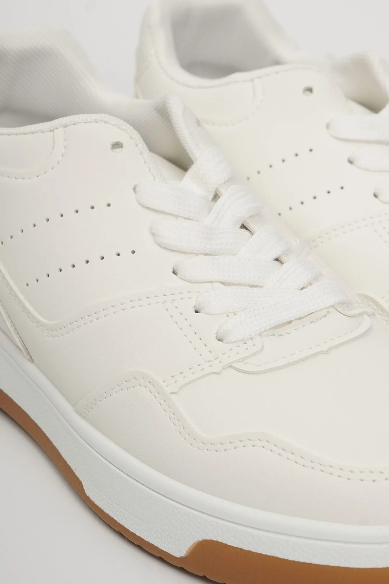Women's Lace Up Cut & Sew Sneakers
